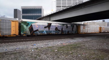 Graffiti Train - Photo by GUETERSLOW