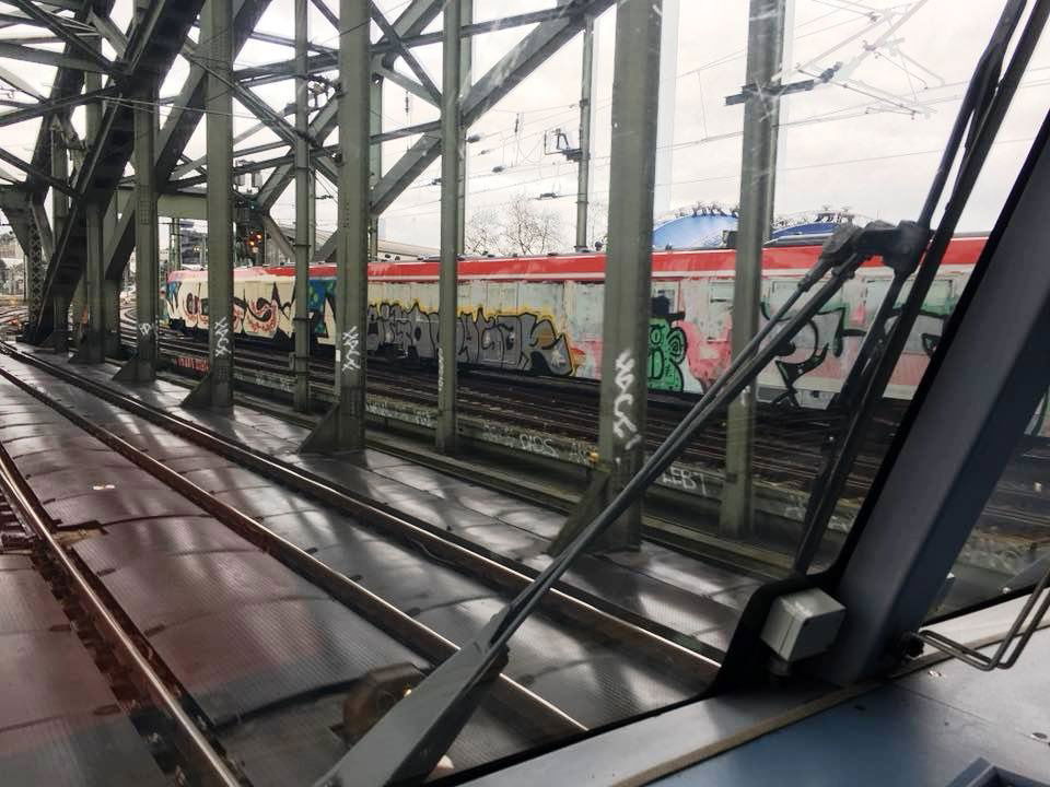 Graffiti Train - Photo by GUETERSLOW