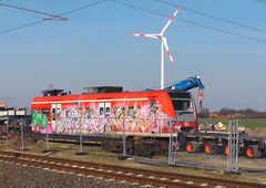 Graffiti Train - Photo by GUETERSLOW