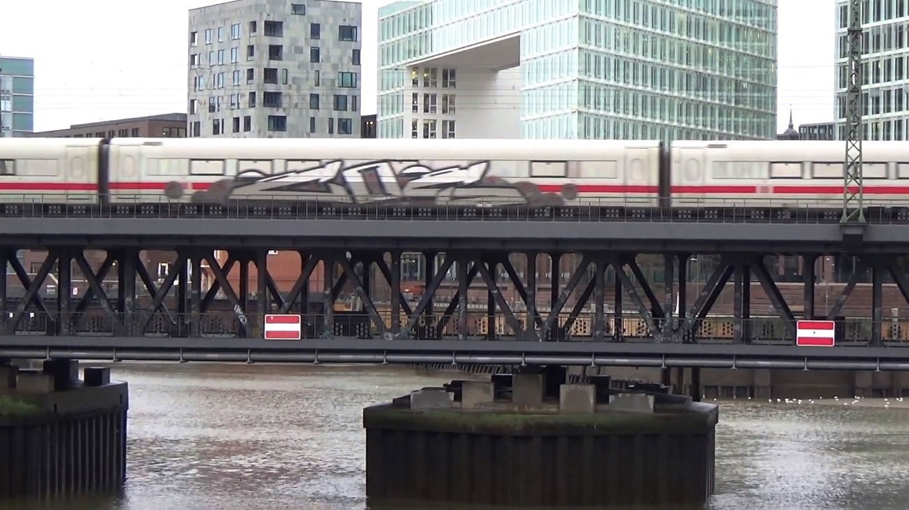 Graffiti Train - Photo by GUETERSLOW - cos (2018)