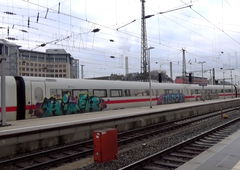 Graffiti Train - Photo by GUETERSLOW - hiper