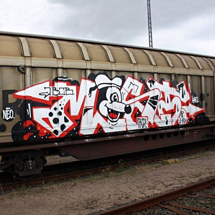 Graffiti Train - Photo by GUETERSLOW - jbcb (2016)