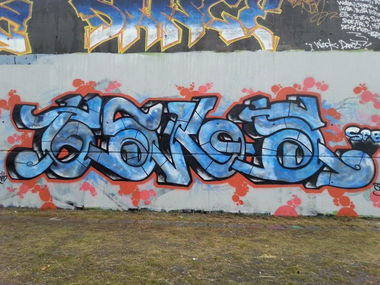 Graffiti Wall - Photo by GZKS (2014)