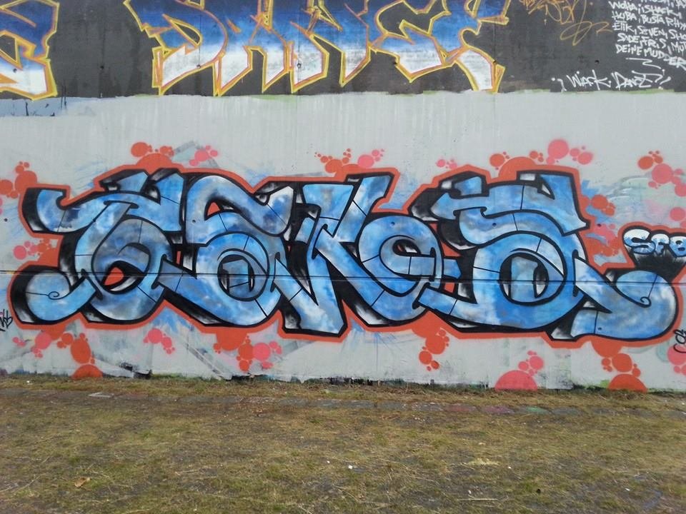 Graffiti Wall - Photo by GZKS (2014)