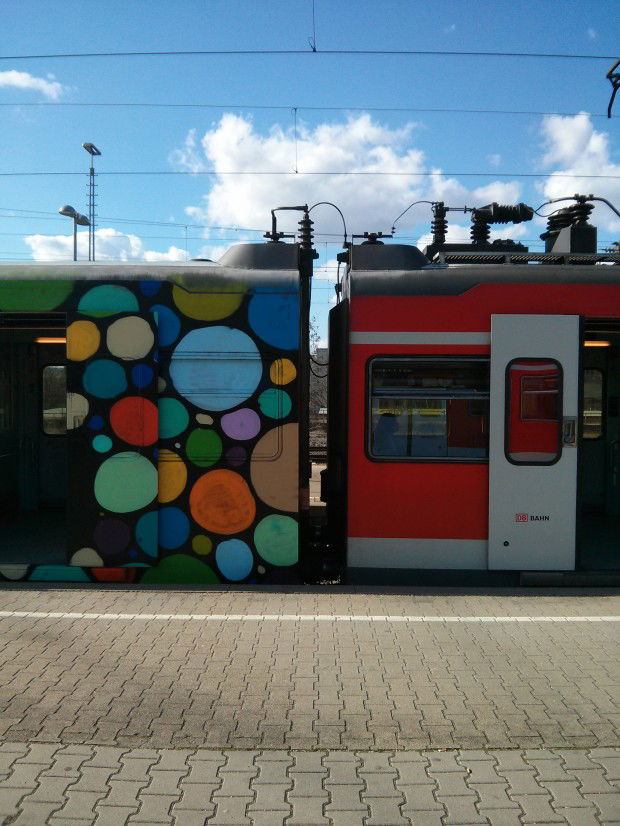 Graffiti Train in Stuttgart - Photo by GameOver - WIKS, KATS, DRB (2013)