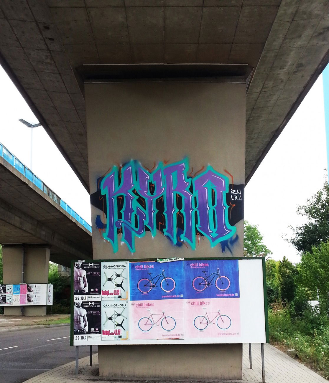 Graffiti Wall - Photo by GaunerZwoSiem