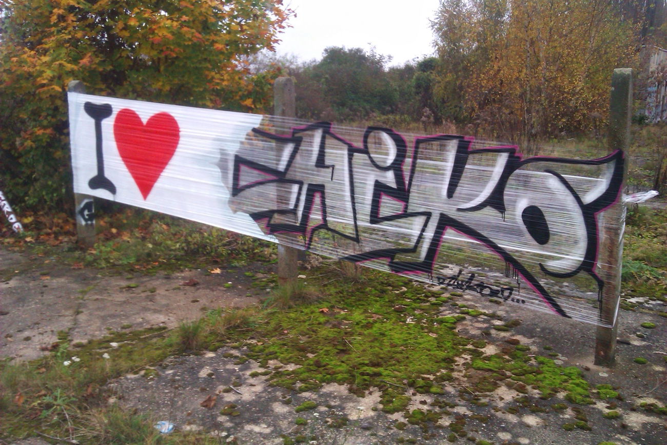 Graffiti Artwork - Photo by GaunerZwoSiem - Chiko27, OKS (2014)