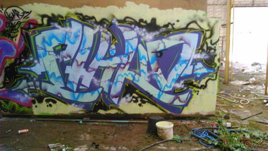 Graffiti Wall - Photo by GaunerZwoSiem - Kumer85 (2015)