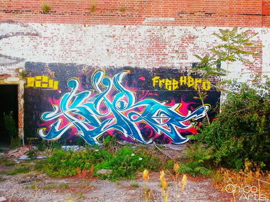 Graffiti Wall - Photo by GaunerZwoSiem - Kyro, Izu, Free_Hero