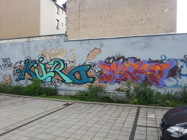 Graffiti Bombing - Photo by GaunerZwoSiem - Kyro, Chiko27, Free_Hero