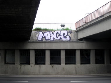 Graffiti Bombing in Bia?ystok - Photo by GerdemGerdem