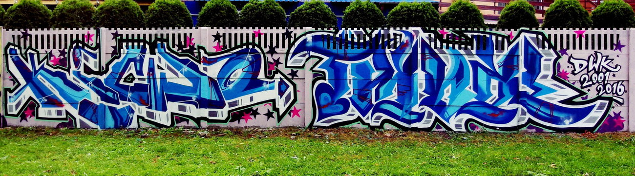 Graffiti Wall - Photo by GerdemGerdem