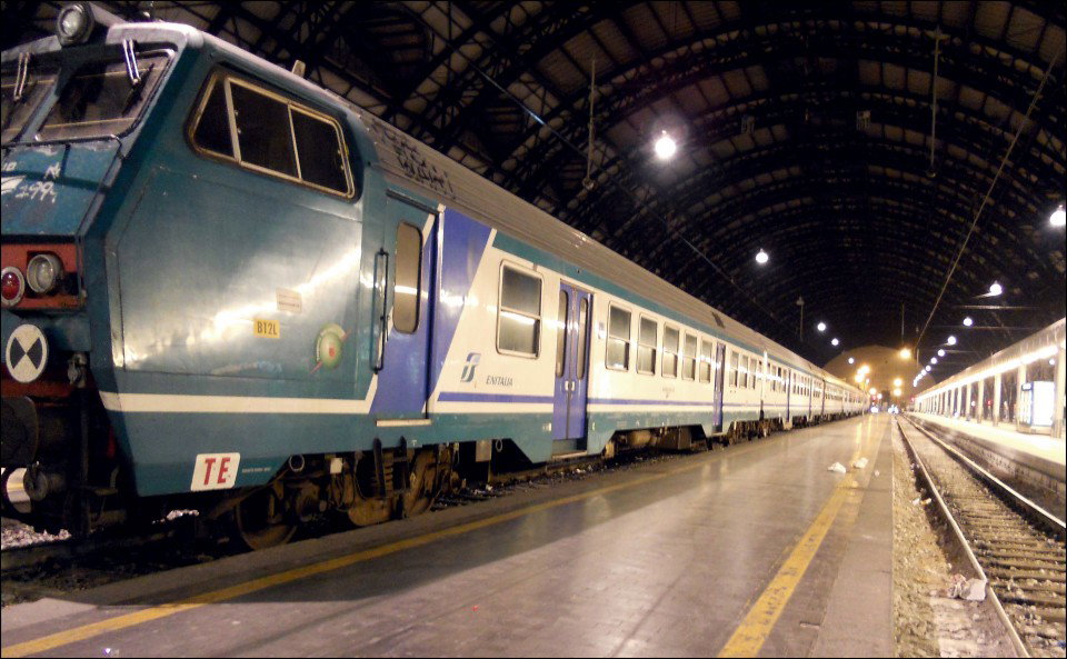 Graffiti Train - Photo by GerdemGerdem