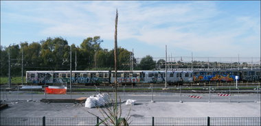 Graffiti Train in rome - Photo by GerdemGerdem