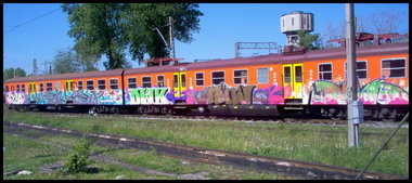 Graffiti Train in Bia?ystok - Photo by GerdemGerdem - fuck, the, buff!! (2004)
