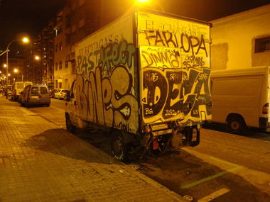 Graffiti Artwork in Barcelona - Photo by GerdemGerdem - bcn, streets