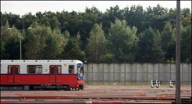 Graffiti Artwork in Warsaw - Photo by GerdemGerdem