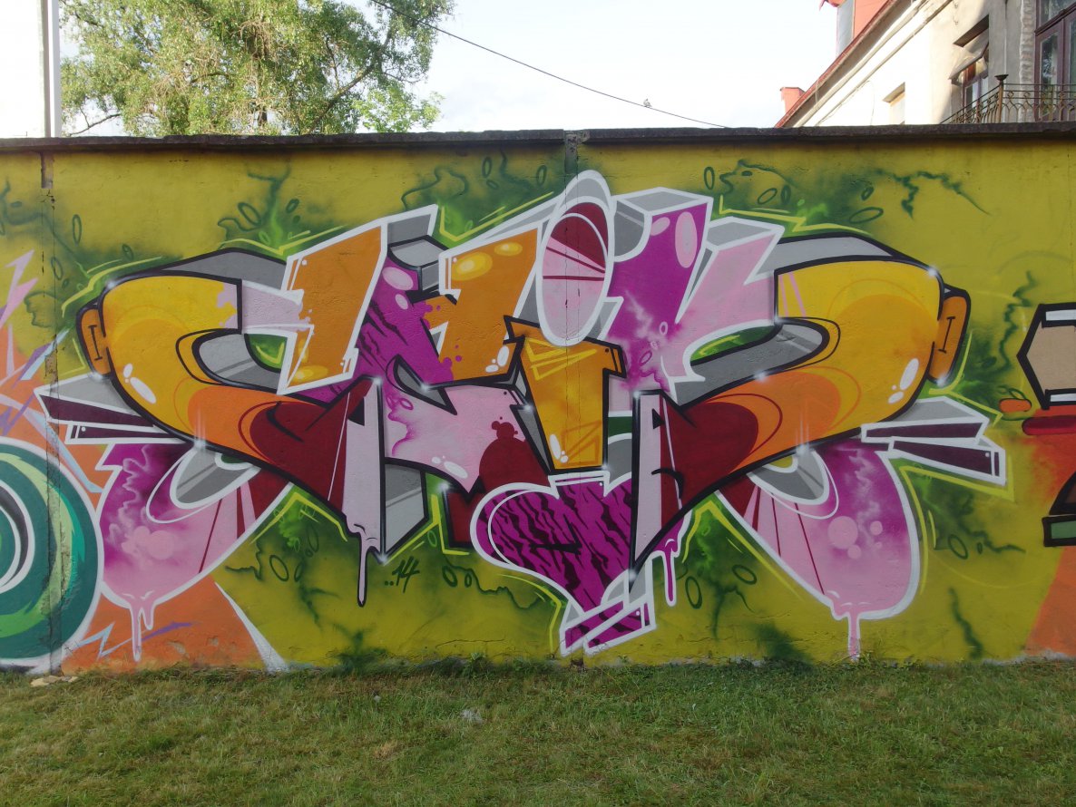 Graffiti Wall in Janów - Photo by GerdemGerdem
