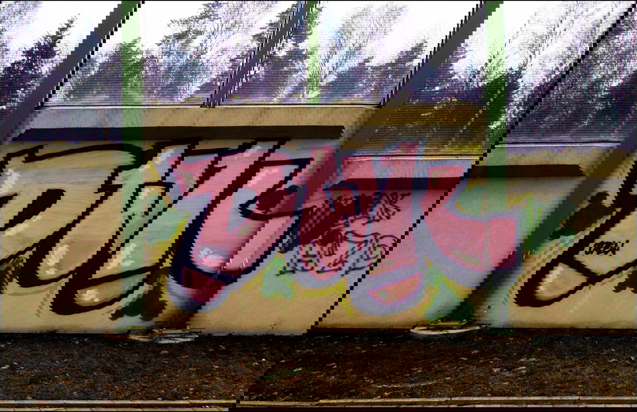 Graffiti Bombing in Bialystok - Photo by GerdemGerdem - D, W, K