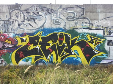 Graffiti Wall - Photo by GerdemGerdem - ceik (2015)