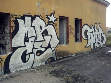Graffiti Wall - Photo by GerdemGerdem