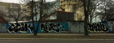 Graffiti Wall - Photo by GerdemGerdem - ceik, ander, tribal