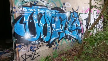 Graffiti Wall in Dresden - Photo by GetHigh - Sfly, sofly