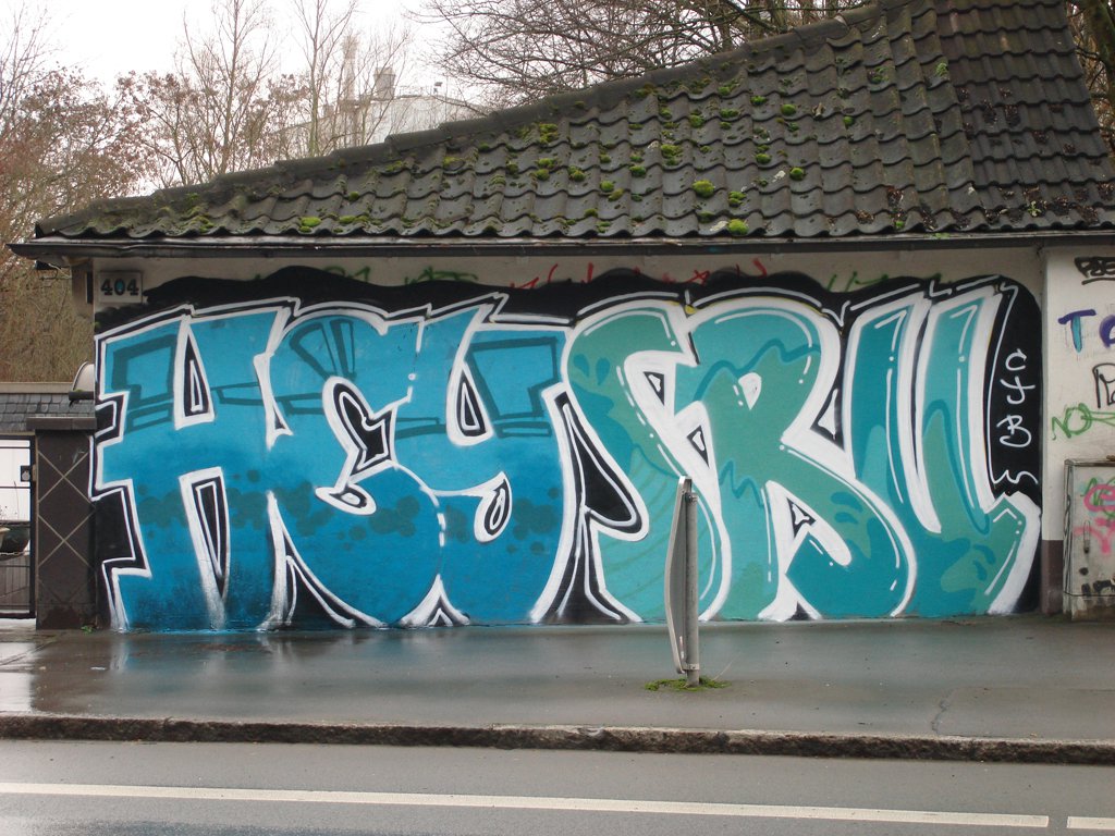 Graffiti Wall in Dortmund - Photo by GetoHeisenberg - Hey, Sru