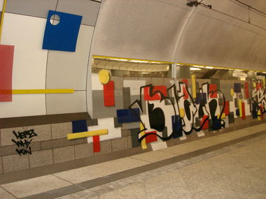 Graffiti Wall in Dortmund - Photo by GetoHeisenberg - Black