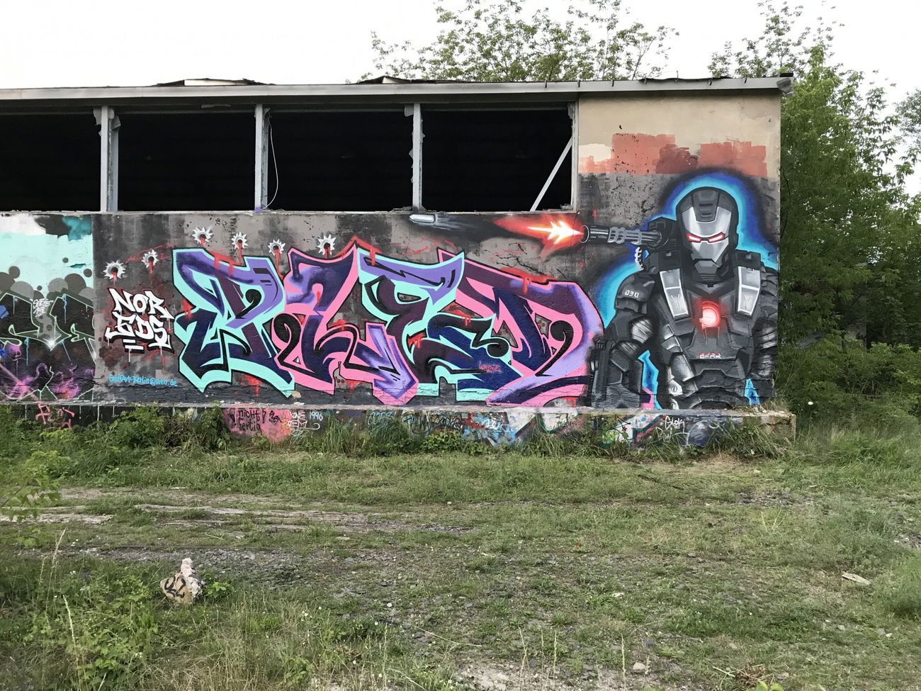 Graffiti Wall - Photo by Gfahr - gfar, plet, gds (2017)
