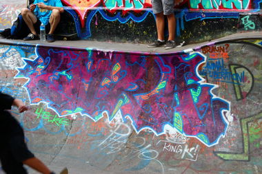 Graffiti Bombing - Photo by Ghettobelini - EMRA, SRF (2013)