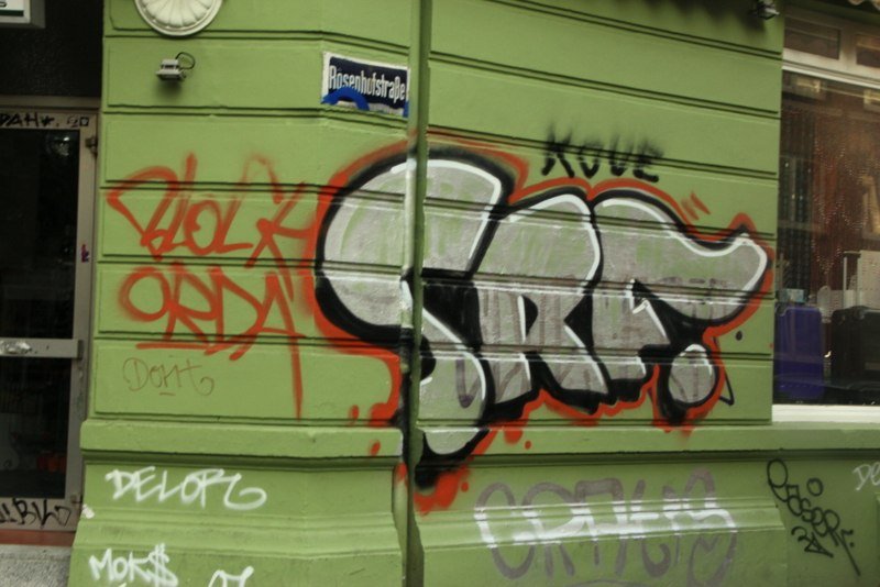 Graffiti Bombing - Photo by Ghettobelini - SRF (2014)
