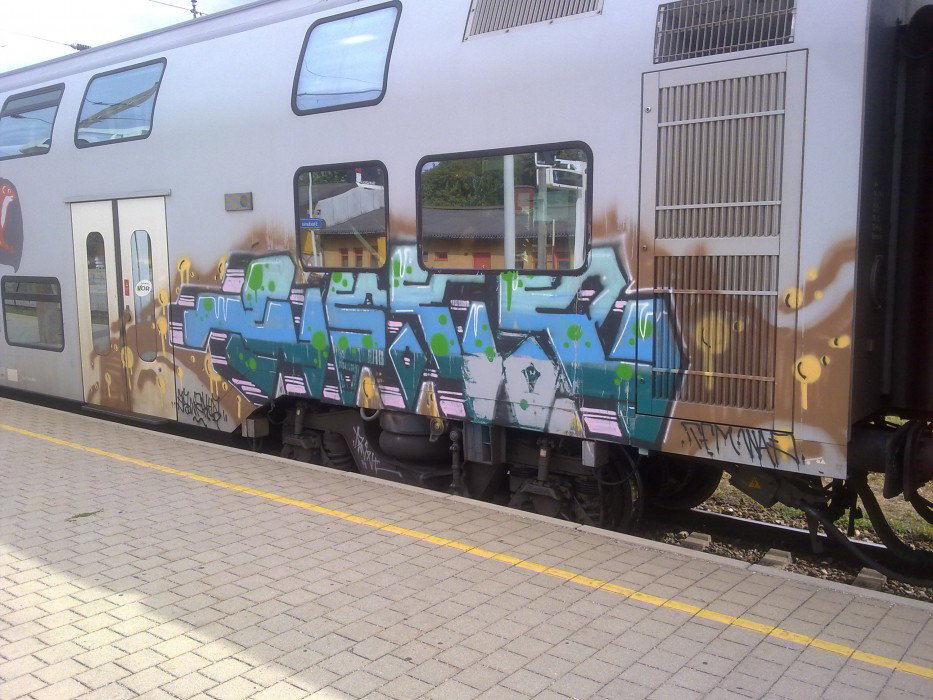 Graffiti Train in Vienna - Photo by Ghostwritter