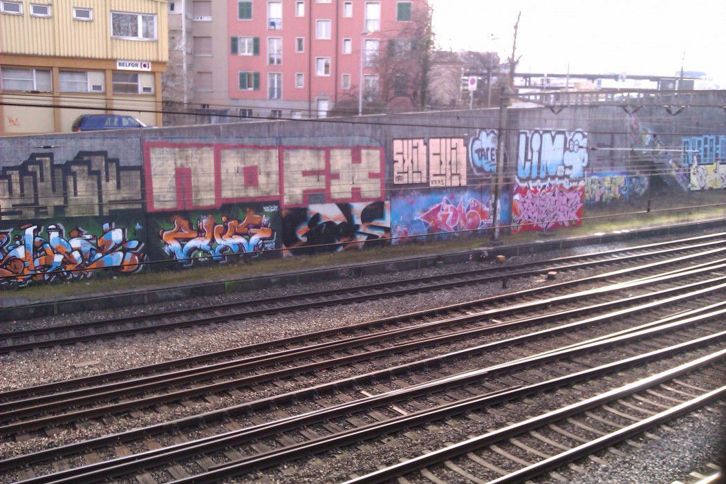 Graffiti Bombing in Basel - Photo by Ghostwritter