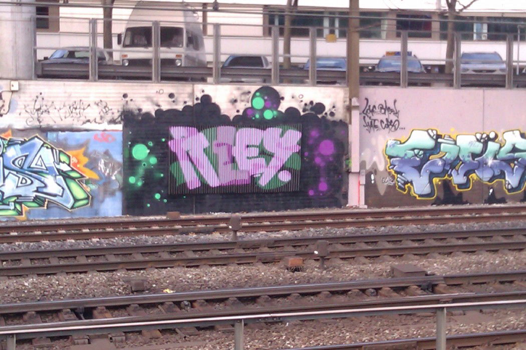 Graffiti Bombing in Basel - Photo by Ghostwritter