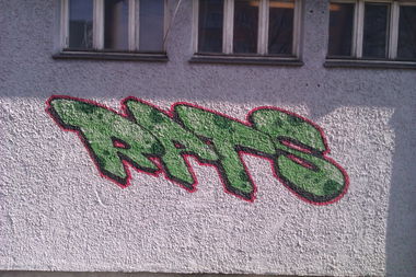 Graffiti Bombing in Innsbruck - Photo by Ghostwritter