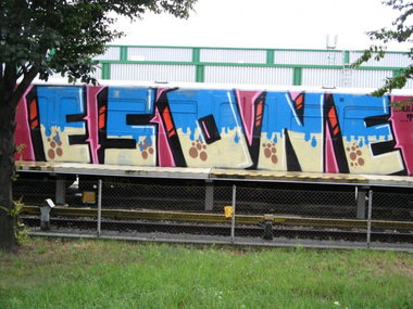 Graffiti Train in Vienna - Photo by Ghostwritter