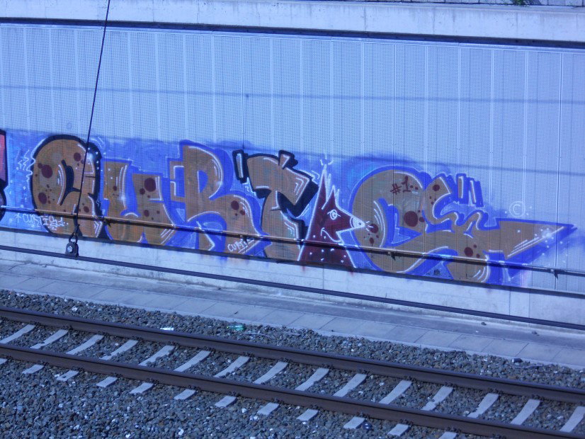 Graffiti Bombing in Vienna - Photo by Ghostwritter