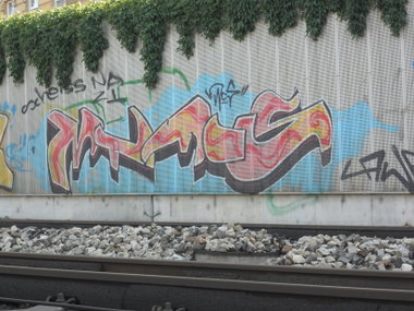 Graffiti Bombing in Vienna - Photo by Ghostwritter