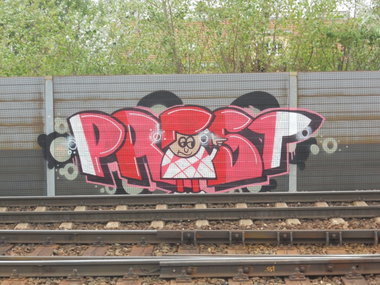 Graffiti Bombing - Photo by Ghostwritter