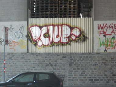 Graffiti Bombing - Photo by Ghostwritter
