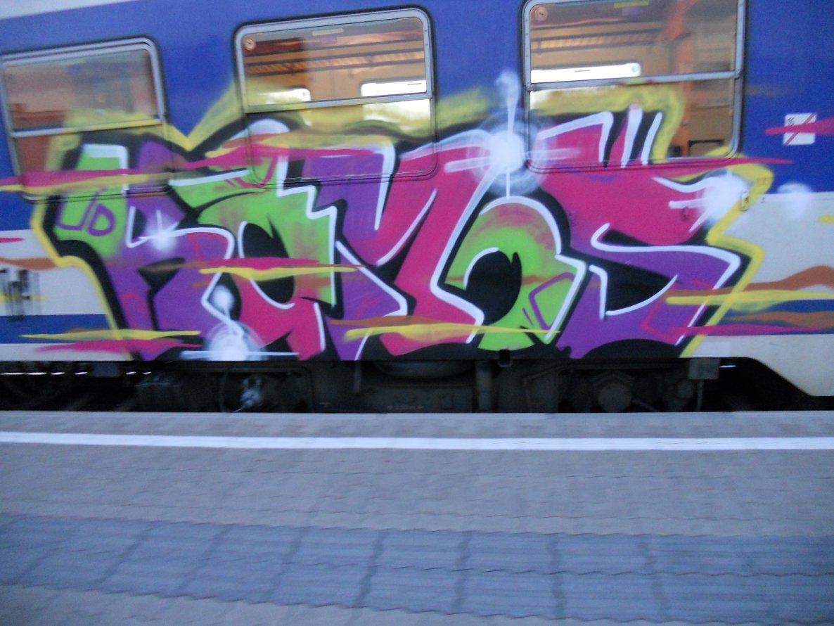 Graffiti Wall - Photo by Ghostwritter