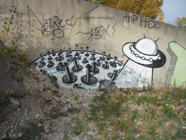 Graffiti Bombing in Vienna - Photo by Ghostwritter