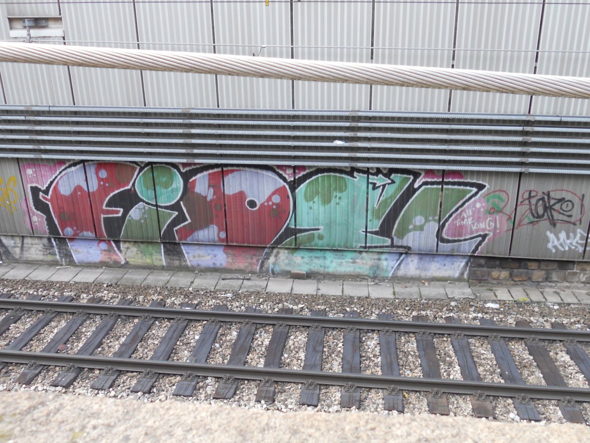 Graffiti Bombing in Vienna - Photo by Ghostwritter