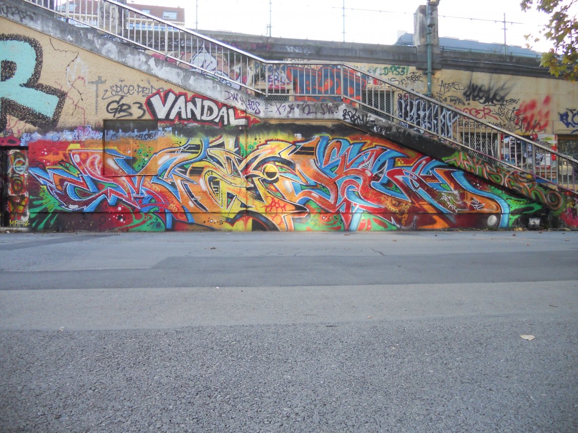 Graffiti Wall - Photo by Ghostwritter