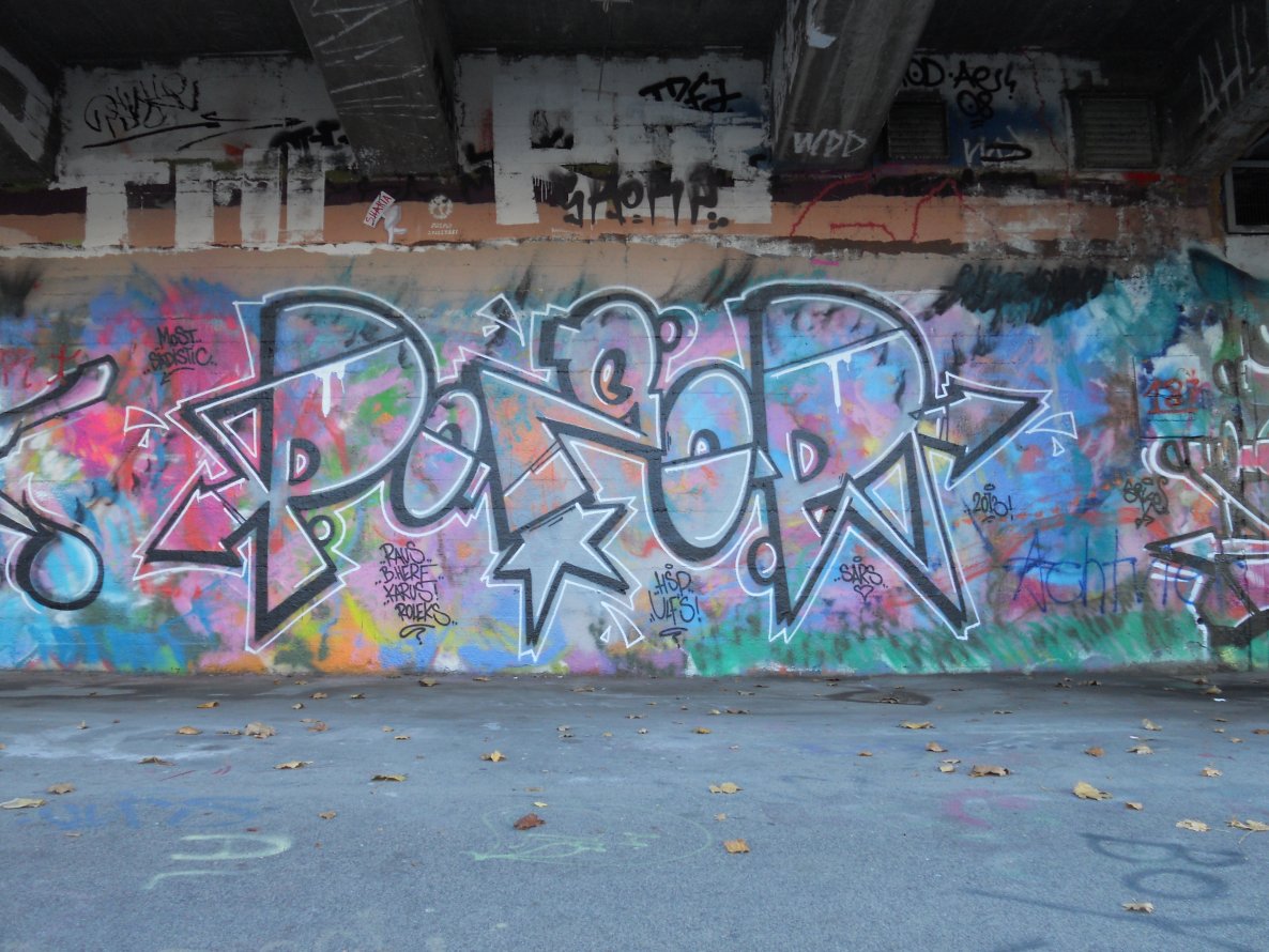 Graffiti Wall - Photo by Ghostwritter