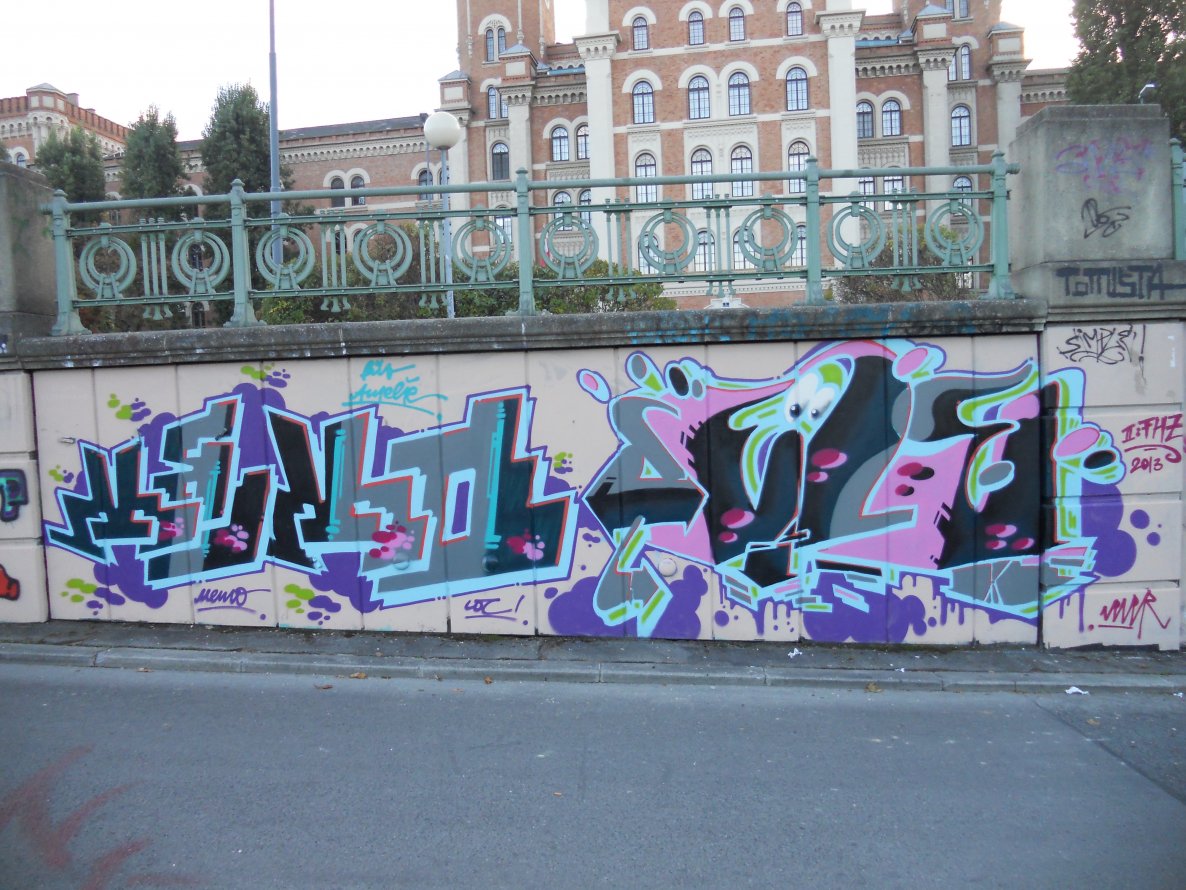 Graffiti Wall - Photo by Ghostwritter