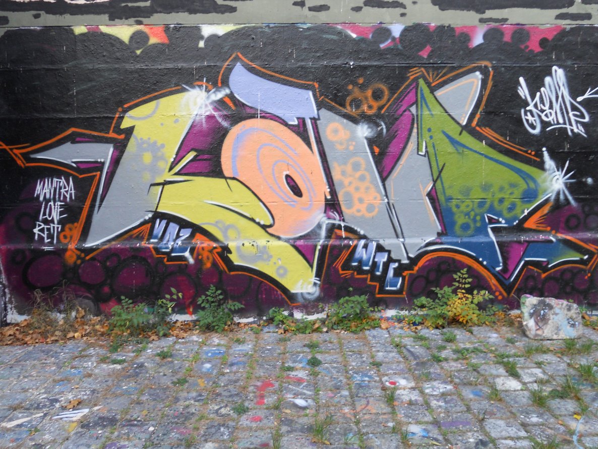 Graffiti Wall - Photo by Ghostwritter