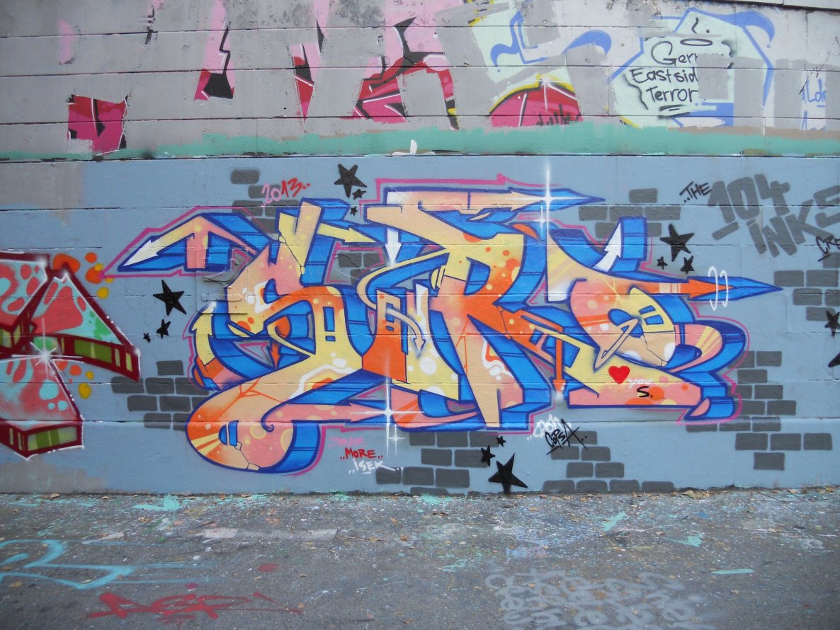 Graffiti Wall - Photo by Ghostwritter
