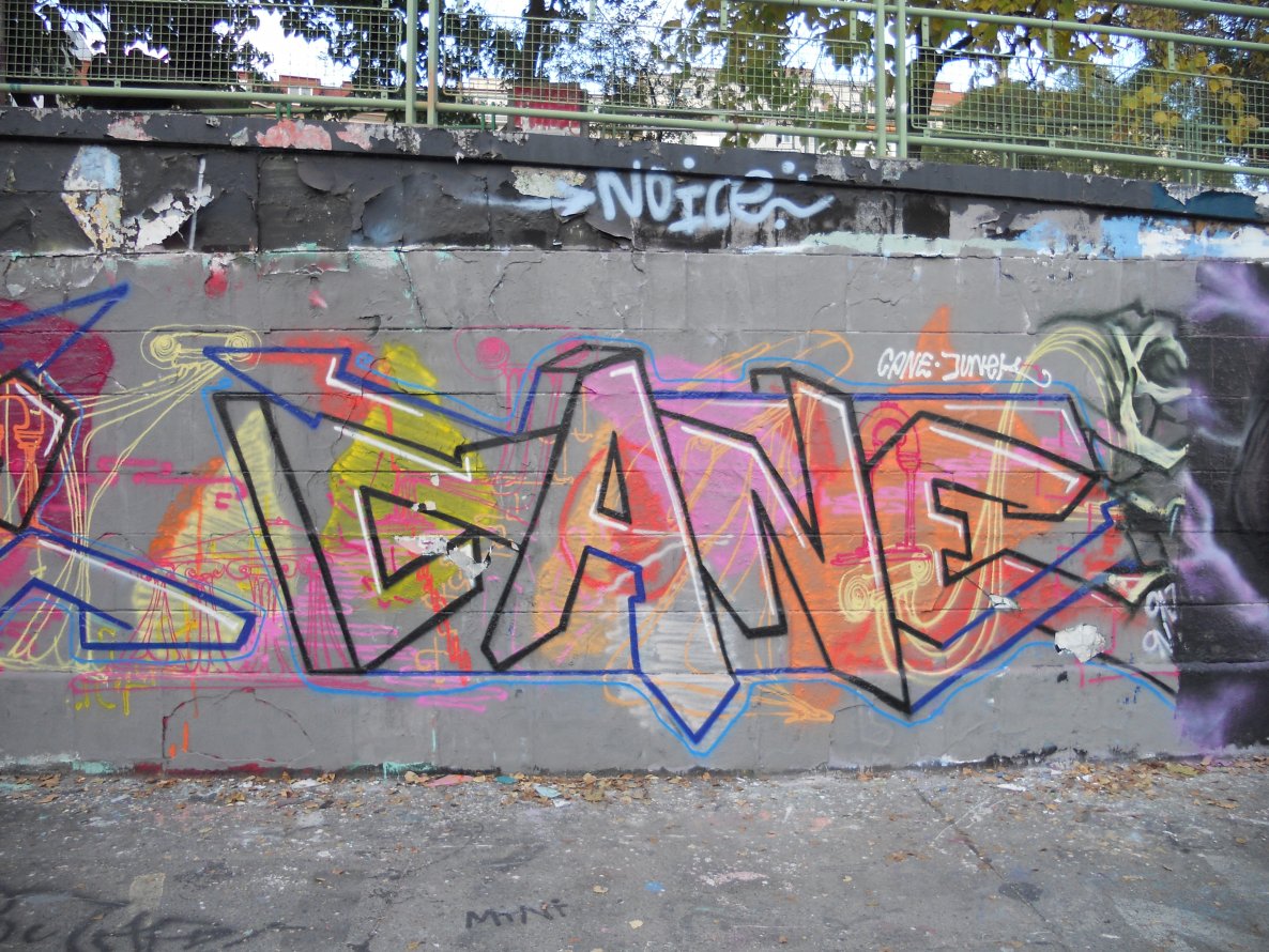 Graffiti Wall - Photo by Ghostwritter